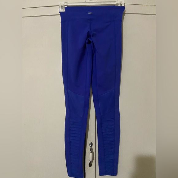 Alo Yoga Moto Leggings Bright Blue Women's - Picture 4 of 9
